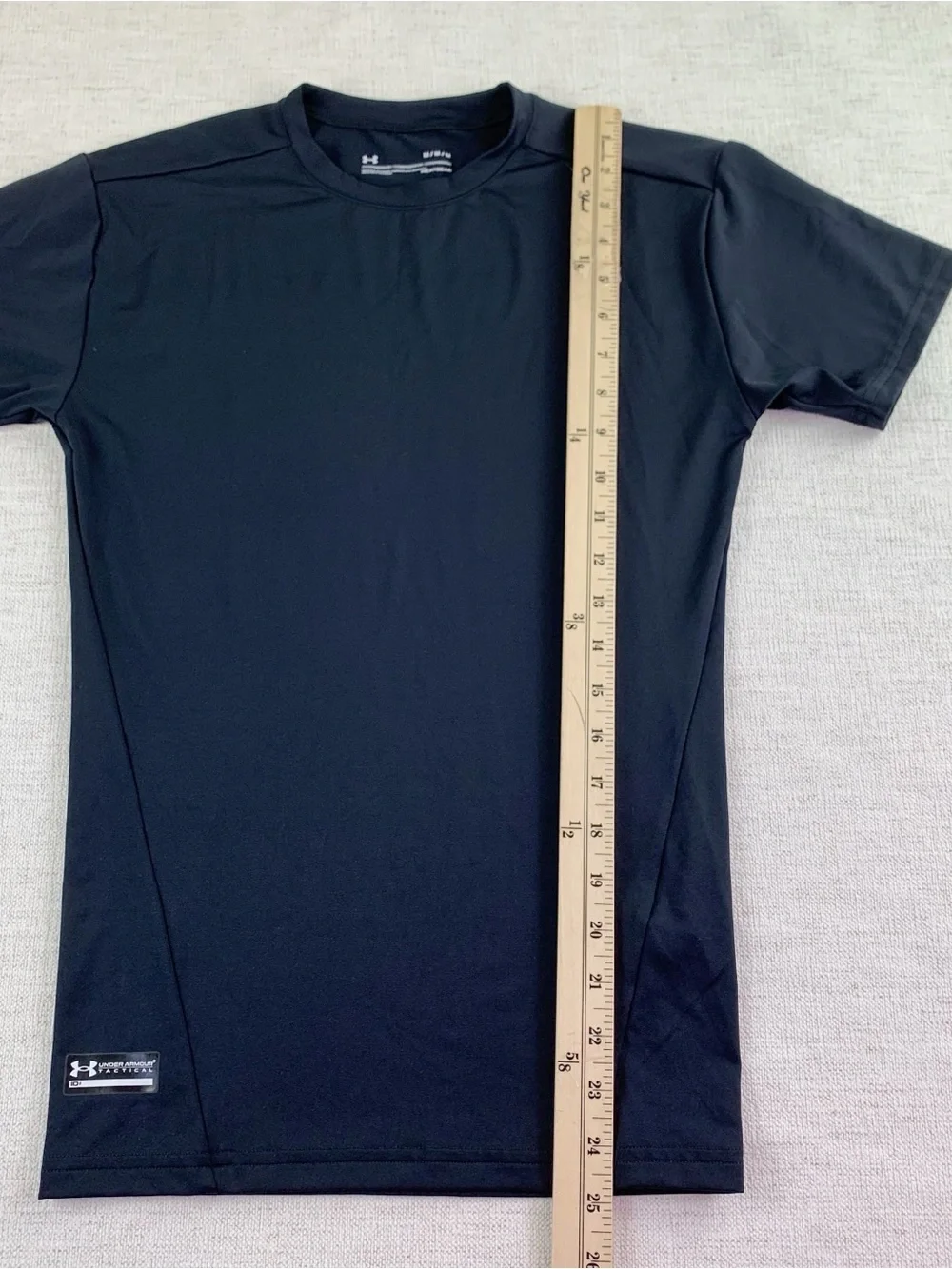 Under Armour men's Tactical HeatGear Compression short sleeve T-shirt in black